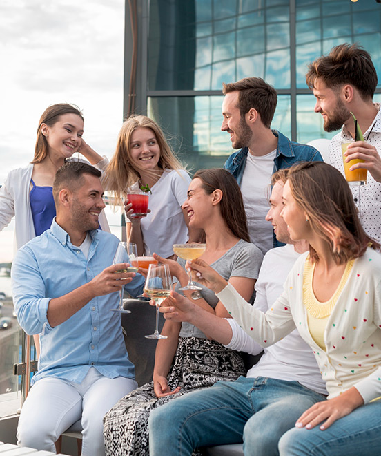 premium-incentives-travel-agencia-viajes-experiencias-empresa-incentivos-empresas Grupo de compañeros de trabajo en un viaje de incentivos organizado en Premium Incentives Travel